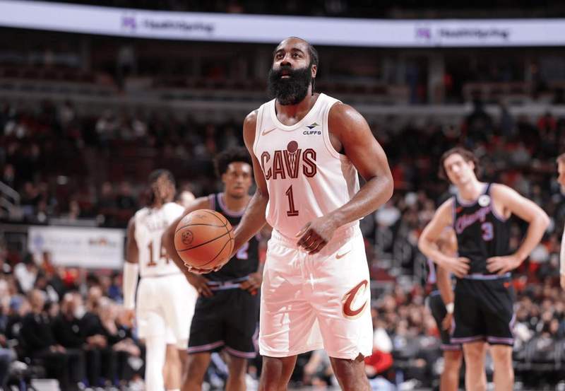  NBA战术博弈：哈登与加兰双赢背后的深度价值解析 体育新闻 NBA战术博弈：哈登与加兰双赢背后的深度价值解析 体育新闻