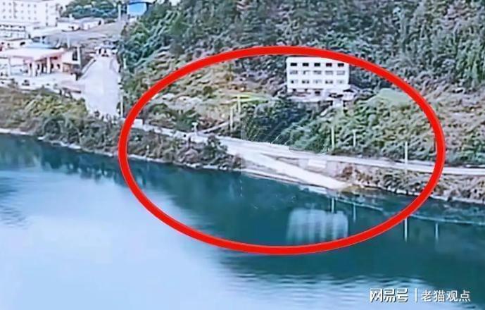  贵州坠江事故深度剖析：夜间驾驶视线盲区与临江路段风险管控的技术解法 新闻 贵州坠江事故深度剖析：夜间驾驶视线盲区与临江路段风险管控的技术解法 新闻